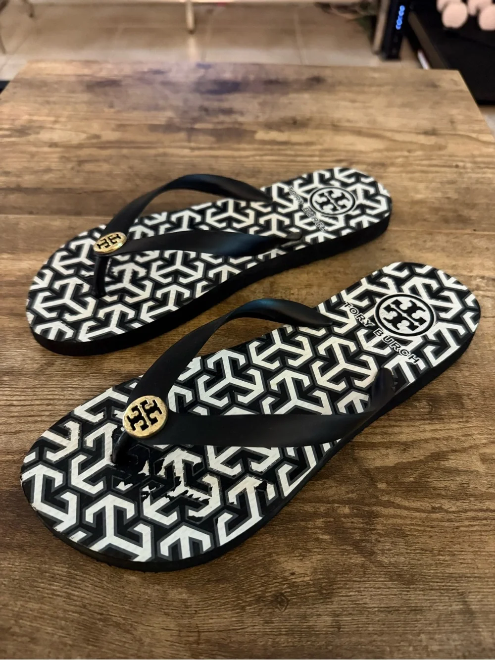 Tory Burch Rubber Flip Flops